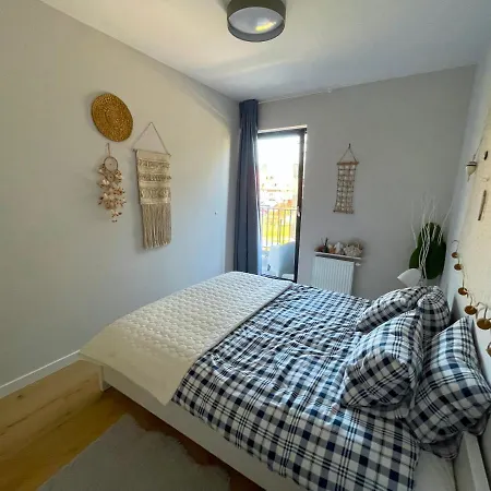 Апартаменти Morski Keja Ii Podczele *